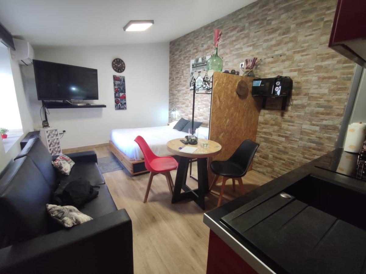 קונסטנטינה Casa Rural La Zzinetina Con Jacuzzi מראה חיצוני תמונה