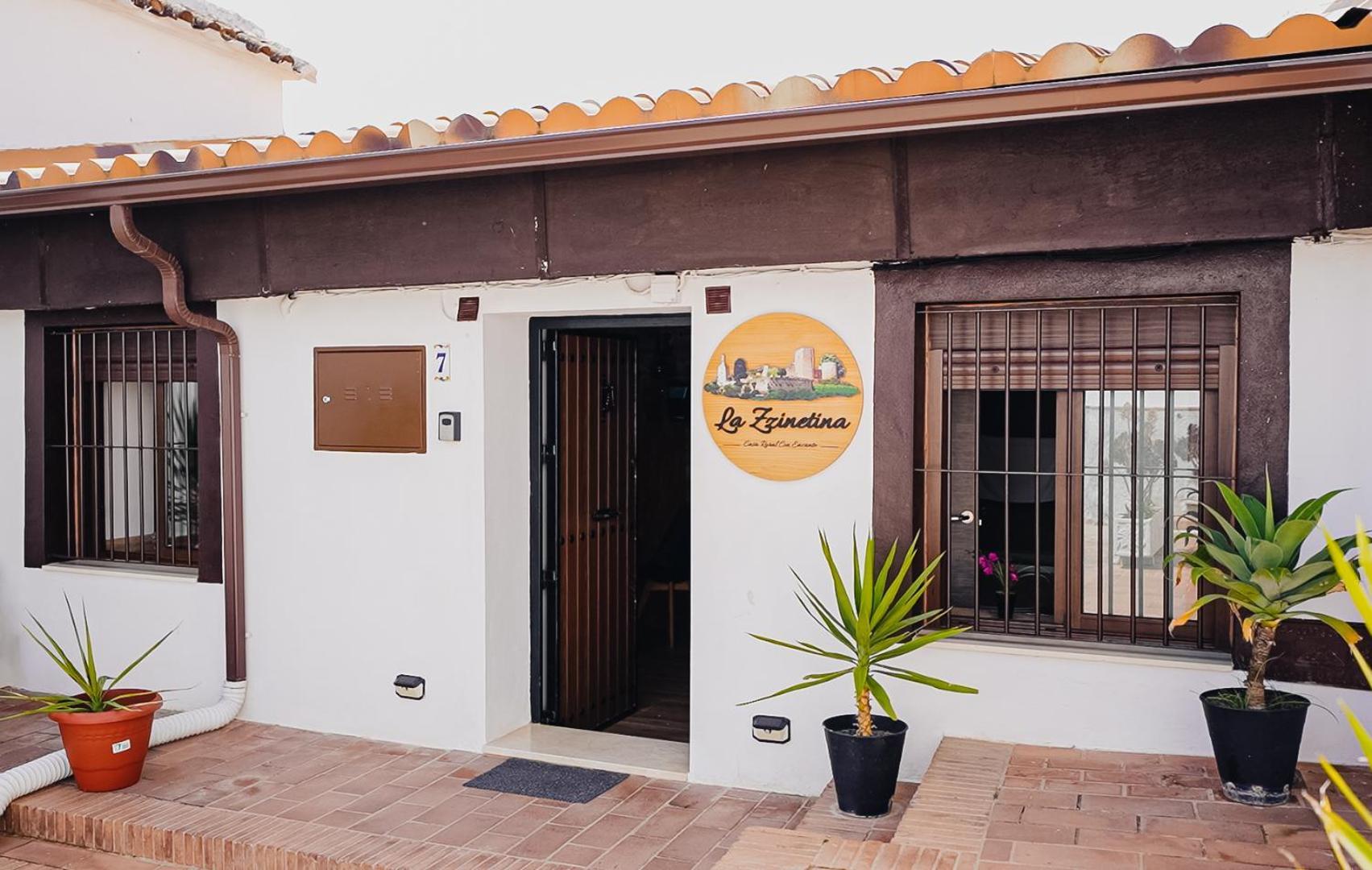 קונסטנטינה Casa Rural La Zzinetina Con Jacuzzi מראה חיצוני תמונה